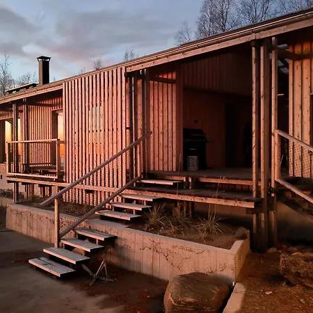 Pauha - Auroras And Sauna At The Seaside Cabin, Near Rovaniemi Alpstuga *