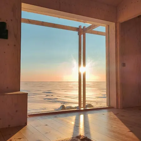 Pauha - Aurora Nights At The Seaside Cabin, 2 Hr From Rovaniemi *