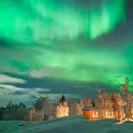 Pauha - Auroras And Sauna At The Seaside Cabin, Near Rovaniemi