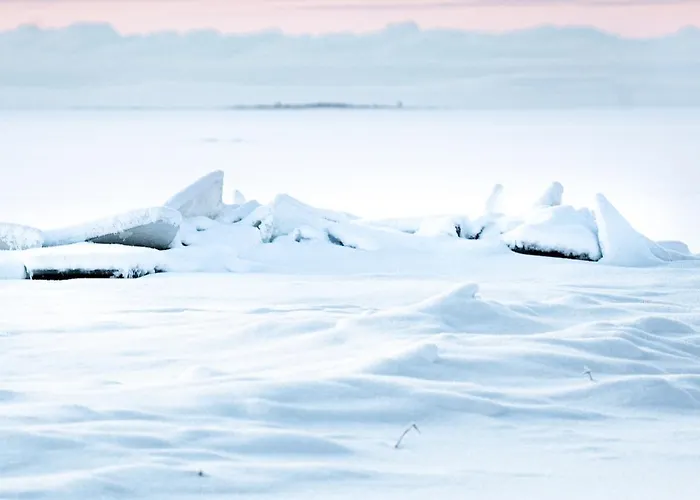 Шале Pauha - Aurora Nights At The Seaside Cabin, 2 Hr From Rovaniemi *